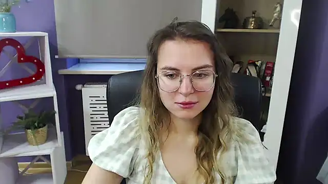 Zoey Erotic online show from December 2024 10:12:02 AM
