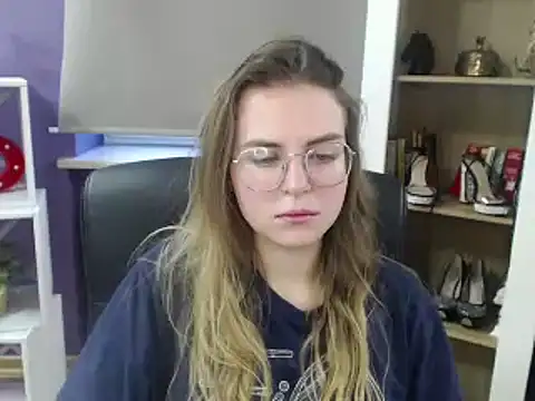 Zoey Erotic online show from January 2025 08:39:01 AM