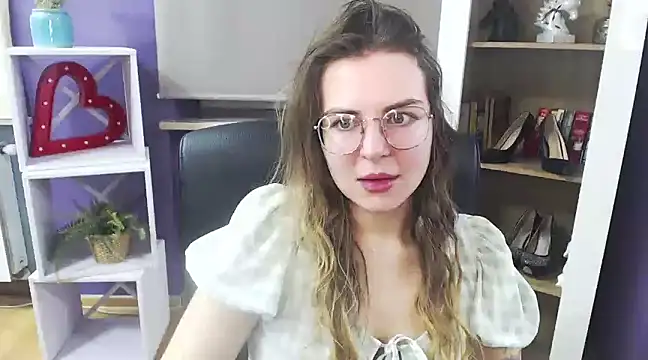 Zoey Erotic online show from February 2025 05:25:01 AM