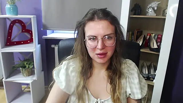 Zoey Erotic online show from February 2025 11:44:02 AM