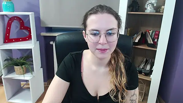 Zoey Erotic online show from March 2025 05:24:02 AM