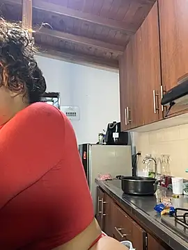 GiselReyes online show from October 2025 01:47:01 AM