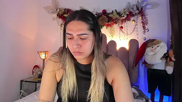 ISABELLASSMITH online show from December 2024 09:09:02 PM