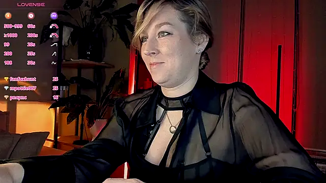 Snapshot of 5_in_one chatting on October 2025 03:54:02 AM 5 in one online show from October 2025 03:54:02 AM