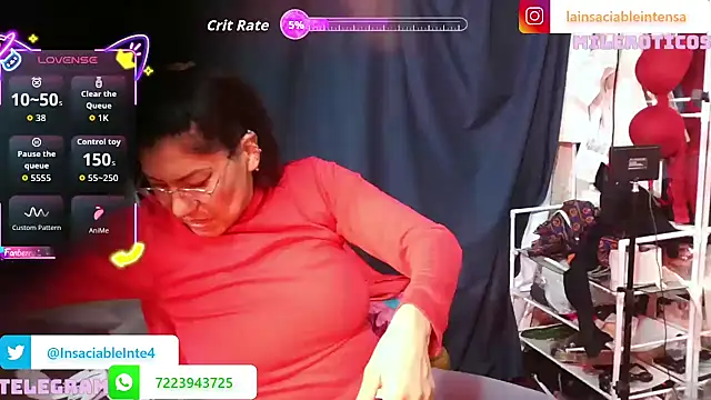 Snapshot of LaInsaciableIntensa chatting on October 2025 12:42:01 AM LaInsaciableIntensa online show from October 2025 12:42:01 AM