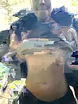 Snapshot of Keli_Jessi chatting on October 2025 01:32:01 PM Keli Jessi online show from October 2025 01:32:01 PM