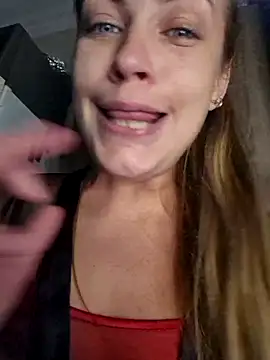 Snapshot of Keli_Jessi chatting on October 2025 07:16:01 PM Keli Jessi online show from October 2025 07:16:01 PM