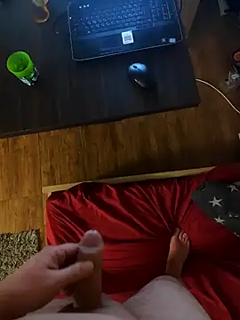 Snapshot of Toyti94 chatting on January 2025 02:13:01 PM Toyti94 online show from January 2025 02:13:01 PM