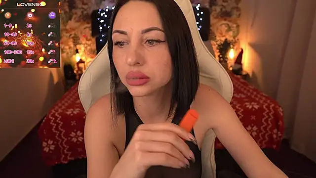 Snapshot of KristiiMax chatting on December 2024 06:28:02 PM KristiiMax online show from December 2024 06:28:02 PM