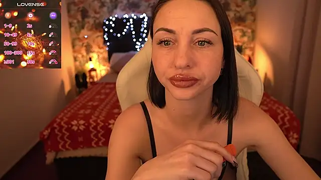 Snapshot of KristiiMax chatting on December 2024 05:23:01 AM KristiiMax online show from December 2024 05:23:01 AM