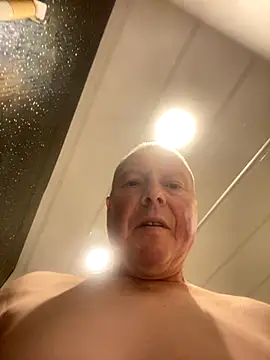 Snapshot of boilinghot123 chatting on November 2025 04:49:02 PM boilinghot123 online show from November 2025 04:49:02 PM