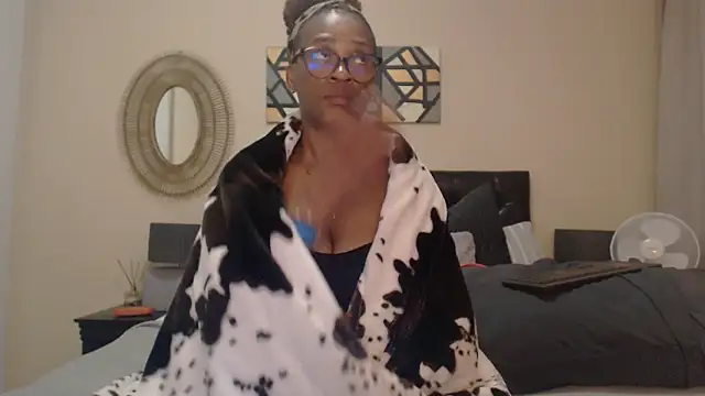 Creamyass22 online show from January 2025 07:27:01 PM