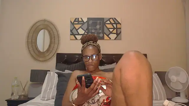 Creamyass22 online show from January 2025 07:43:01 PM