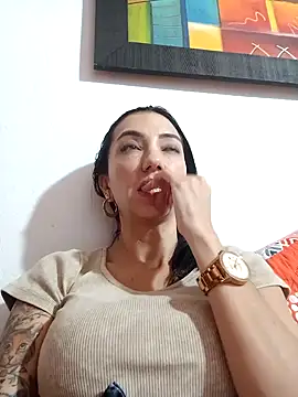 LunaZambrano online show from January 2025 02:21:02 AM