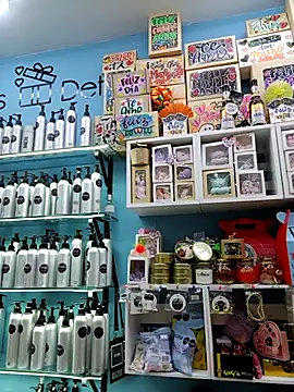 LunaZambrano online show from October 2025 05:42:01 PM