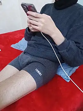 Snapshot of arabqueen chatting on November 2025 08:31:01 PM arabqueen online show from November 2025 08:31:01 PM