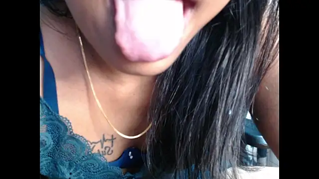 Snapshot of CuteRhea69 chatting on February 2025 01:54:01 PM CuteRhea69 online show from February 2025 01:54:01 PM