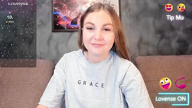 Snapshot of CassieMils chatting on October 2025 08:49:01 AM CassieMils online show from October 2025 08:49:01 AM