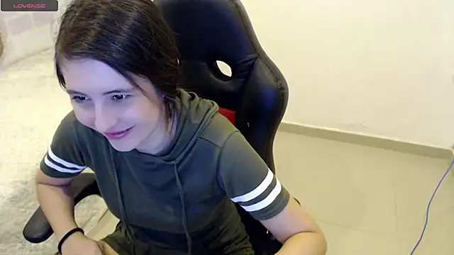 tania sweet   online show from March 2025 03:53:02 PM