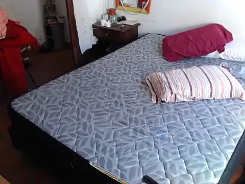 Snapshot of deftoolceles chatting on September 2025 02:21:01 PM deftoolceles online show from September 2025 02:21:01 PM