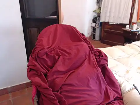 Snapshot of deftoolceles chatting on October 2025 05:14:02 PM deftoolceles online show from October 2025 05:14:02 PM