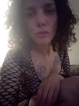 Snapshot of deftoolceles chatting on November 2025 06:48:01 AM deftoolceles online show from November 2025 06:48:01 AM