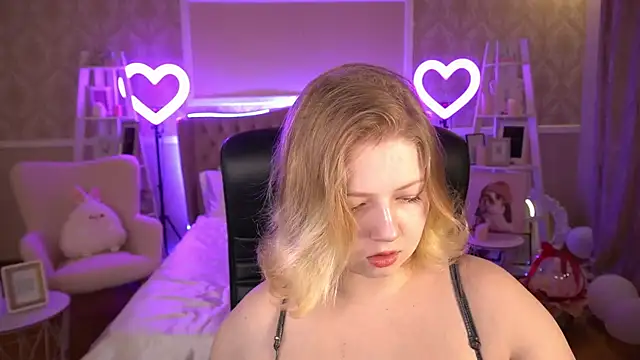 Tinker Belll online show from March 2025 07:32:02 PM