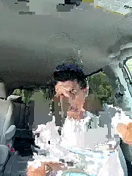 Snapshot of pumaHotz chatting on October 2025 02:42:02 PM pumaHotz online show from October 2025 02:42:02 PM