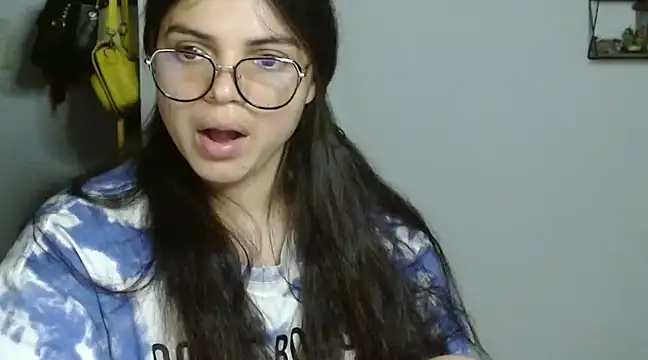 Nikkykora15 online show from January 2025 01:21:02 AM