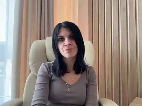 Snapshot of InjaAtHome chatting on October 2025 12:38:02 PM InjaAtHome online show from October 2025 12:38:02 PM