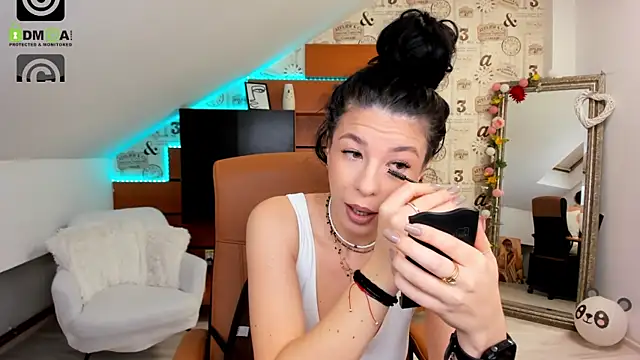 EmillyTaylor online show from October 2025 03:39:02 AM