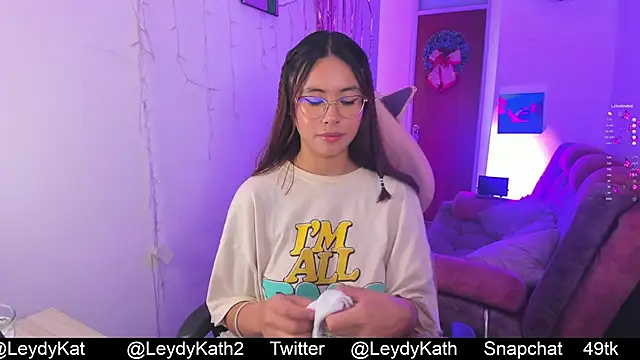 Snapshot of Nasha_abby chatting on December 2024 08:37:01 PM Nasha abby online show from December 2024 08:37:01 PM