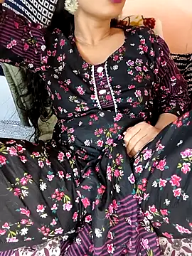 Beautifulsex4u online show from November 2025 06:18:02 PM