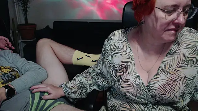 JoannaAndNeighbour online show from October 2025 08:24:02 AM