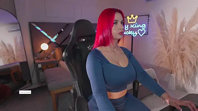 Snapshot of KateOwens chatting on November 2025 11:42:02 AM KateOwens online show from November 2025 11:42:02 AM