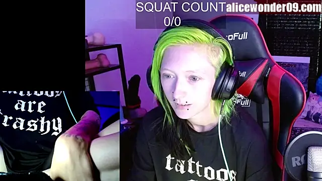 alicewonder09 online show from October 2025 12:38:02 PM