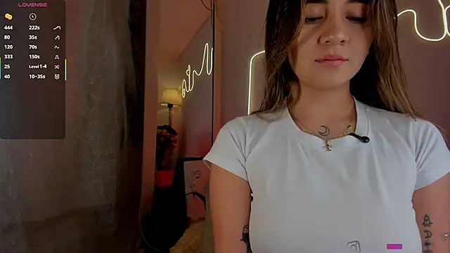 Snapshot of sara_cruz011 chatting on September 2025 11:30:01 PM sara cruz011 online show from September 2025 11:30:01 PM