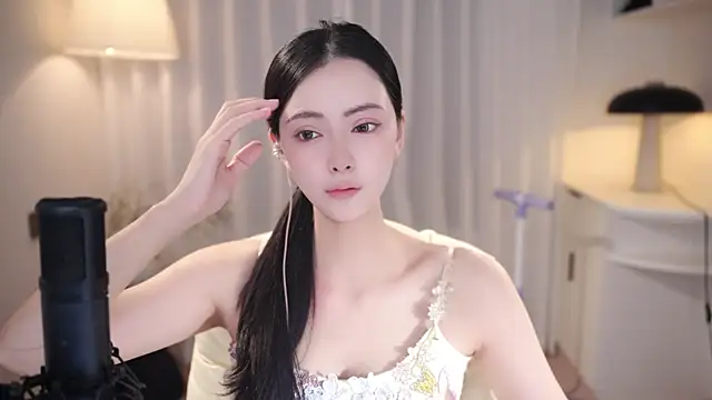 Snapshot of Ocean--Lili chatting on October 2025 02:15:02 PM Ocean--Lili online show from October 2025 02:15:02 PM