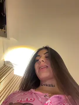 Sarasanders 4 online show from October 2025 03:14:01 AM