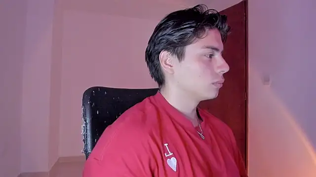 Giordano Russo online show from October 2025 09:56:01 PM