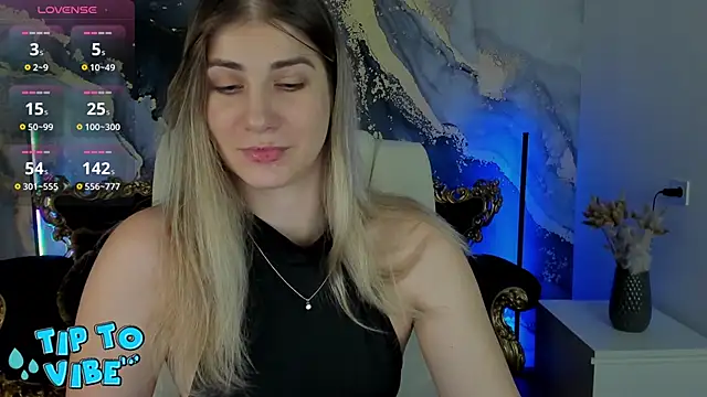 CassandraGood online show from February 2025 10:56:02 AM