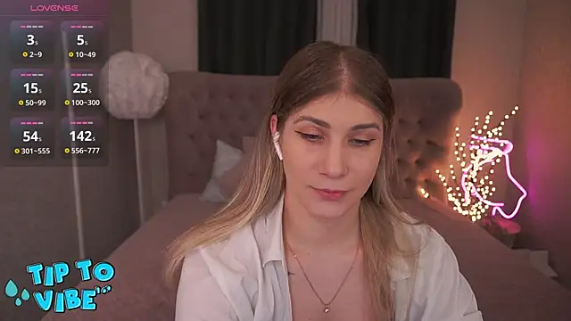 CassandraGood online show from March 2025 10:57:01 AM