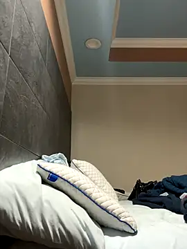 Snapshot of tokyopetitexx chatting on November 2025 04:06:01 PM tokyopetitexx online show from November 2025 04:06:01 PM