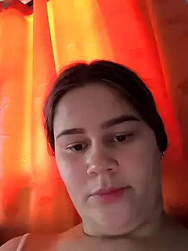 Snapshot of sweet_lucia chatting on January 2025 05:31:01 PM sweet lucia online show from January 2025 05:31:01 PM