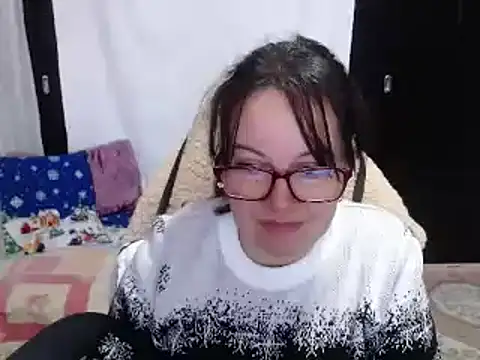Sonialorens  online show from December 2024 02:13:02 PM