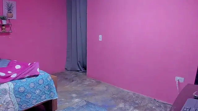 Snapshot of Emma_lean chatting on February 2025 03:16:01 PM Emma lean online show from February 2025 03:16:01 PM