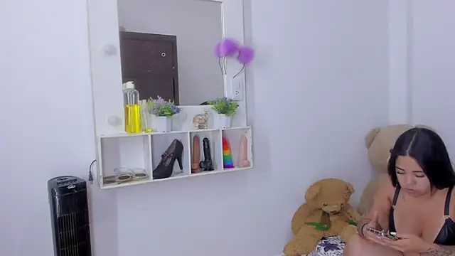 Snapshot of Emma_lean chatting on October 2025 11:30:01 AM Emma lean online show from October 2025 11:30:01 AM