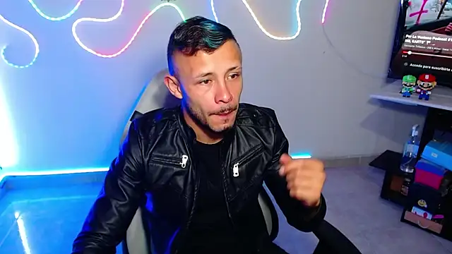 Snapshot of sebastian_horny chatting on October 2025 06:12:02 AM sebastian horny online show from October 2025 06:12:02 AM