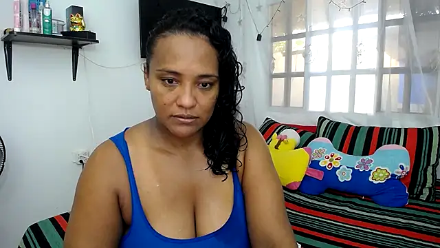 marysol83 online show from December 2024 10:14:02 PM