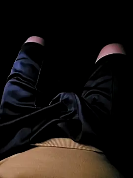 Snapshot of vansh1802 chatting on February 2025 04:05:01 AM vansh1802 online show from February 2025 04:05:01 AM